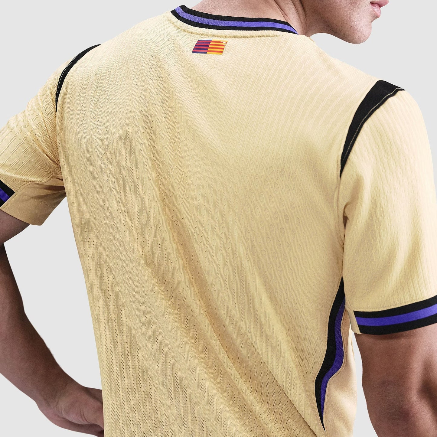 Camisa Nike Barcelona 2025/26 II Jogador - foto 4