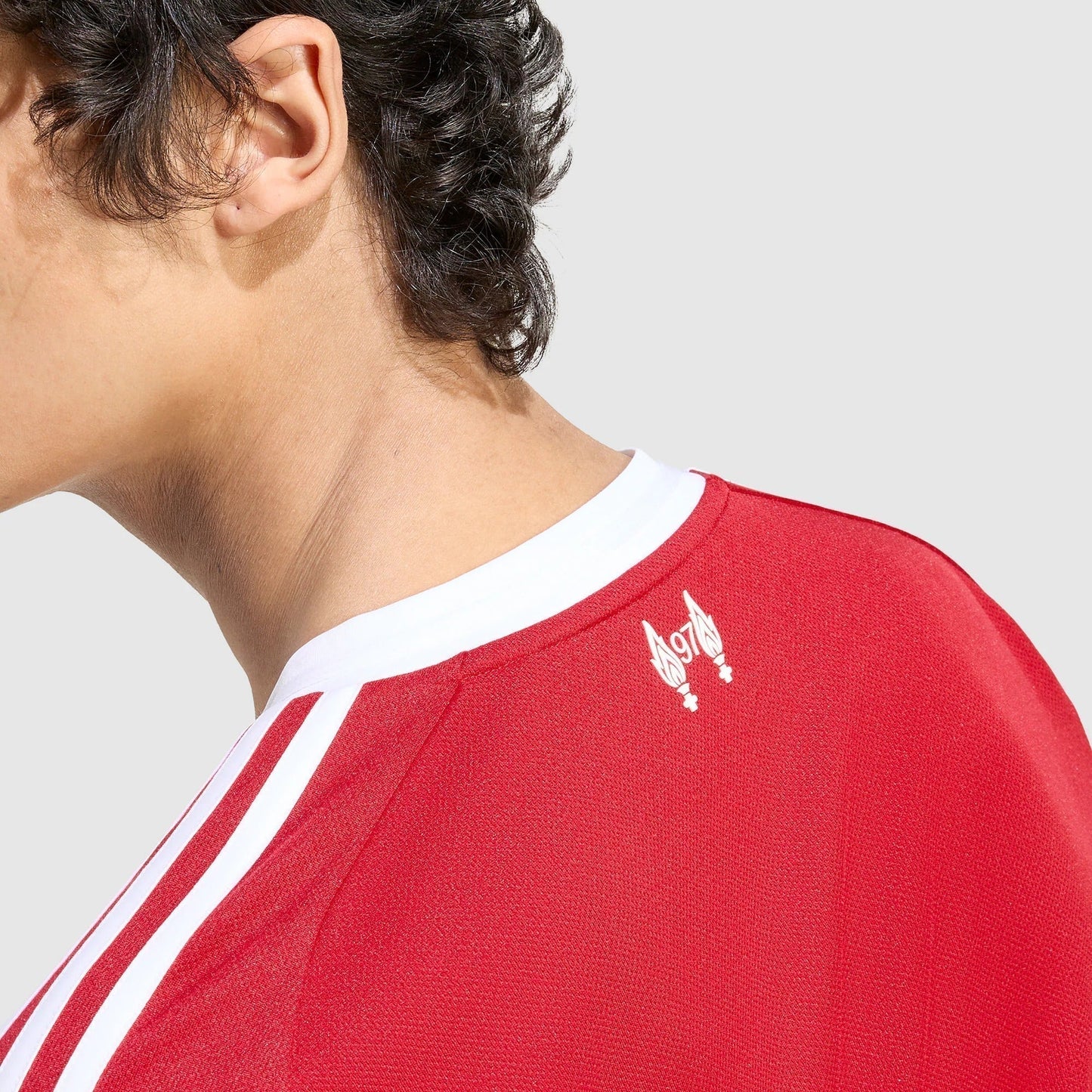Camisa adidas Liverpool 2025/26 I Manga Longa - foto 5
