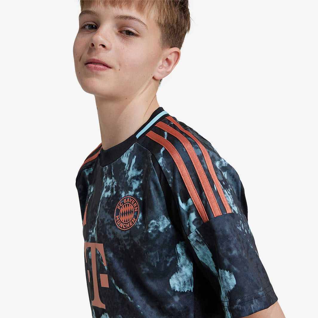Conjunto Infantil Adidas Bayern de Munique 2024/25 II Torcedor - foto 4