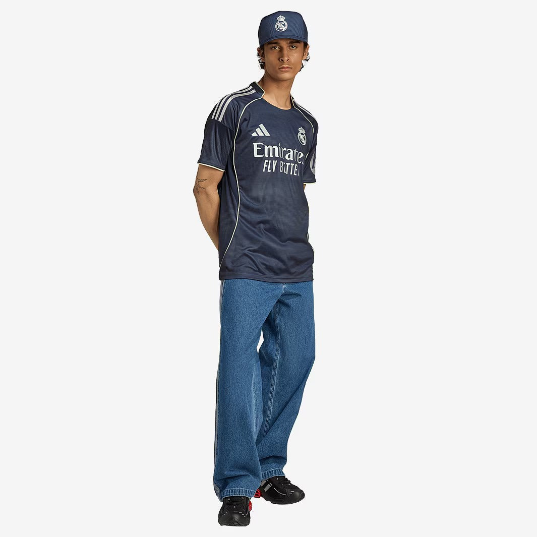 Camisa Adidas Real Madrid 2025/26 II Torcedor - foto 3