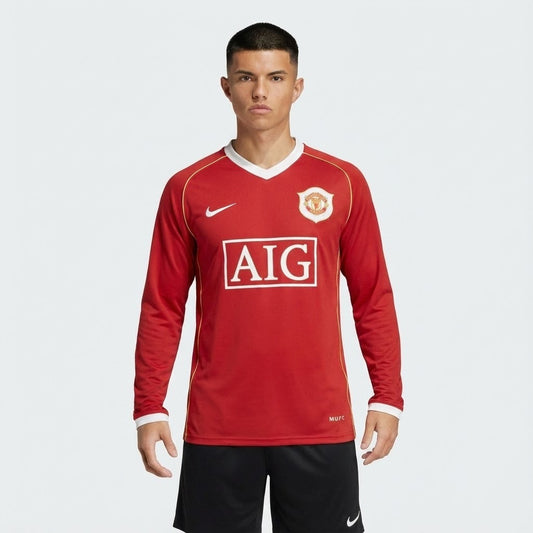 Camisa Retrô Manchester United 2006/07 I Manga Longa - foto 1