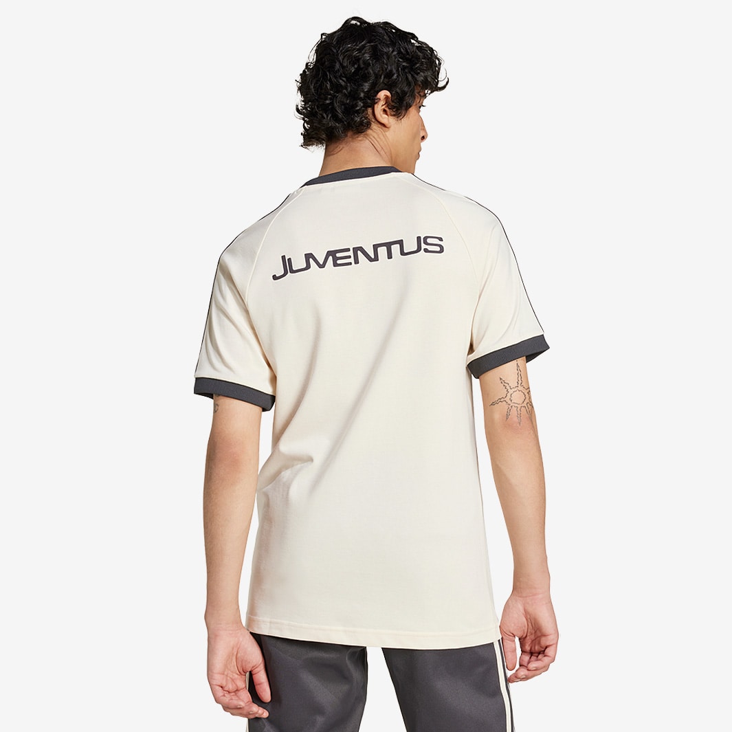 Camisa Casual Adidas Juventus FC 3 Stripes - foto 3