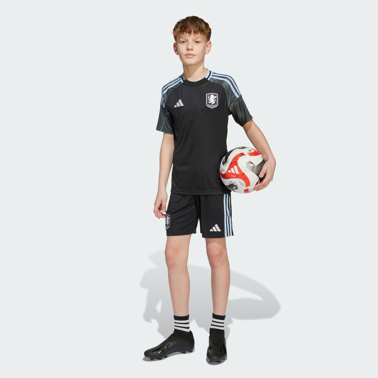 Conjunto Infantil Adidas Aston Villa 2025/26 II - foto 5