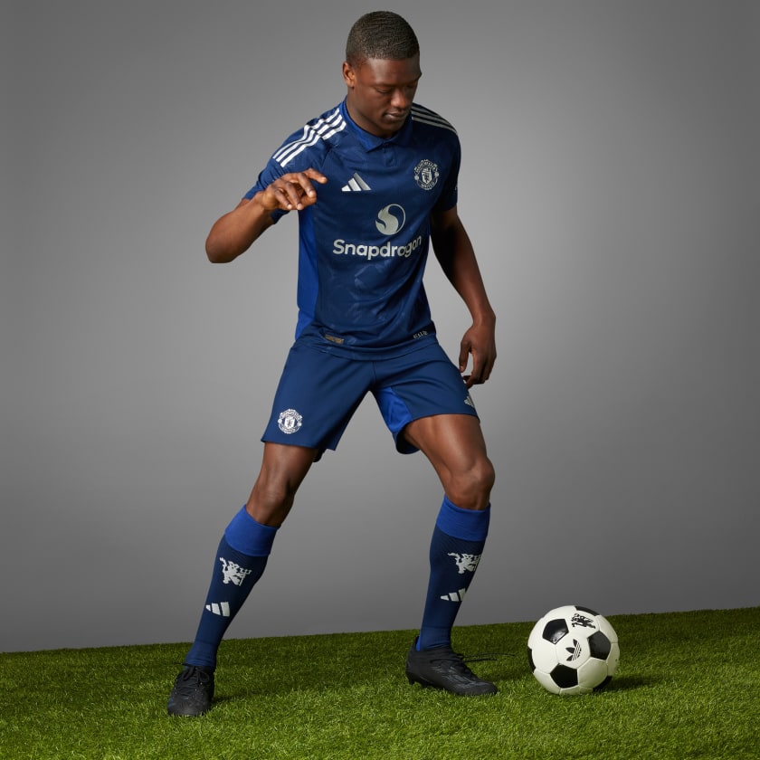 Camisa Adidas Manchester United 2024/25 II Authentic - foto 3