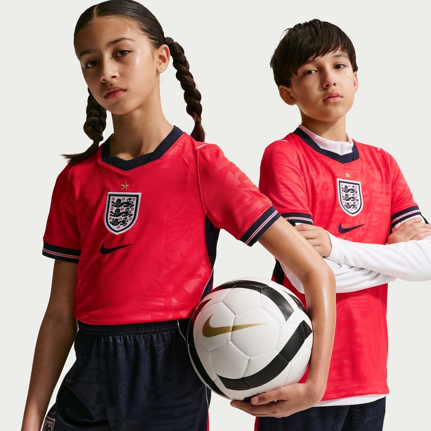 Conjunto Infantil Inglaterra 2026/27 I Kit - foto 1