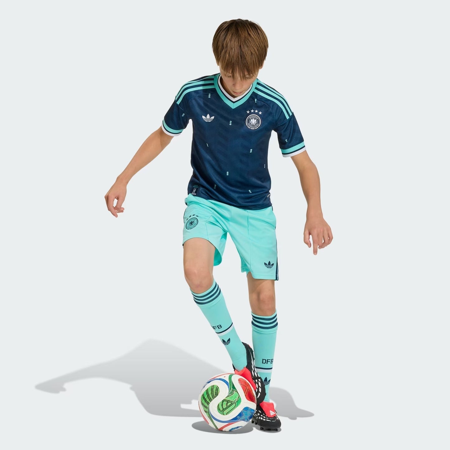 Conjunto Infantil Alemanha 2026/27 II Kit - foto 4
