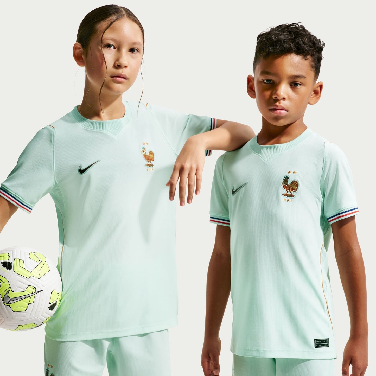 Conjunto Infantil França 2026/27 II Kit - foto 1