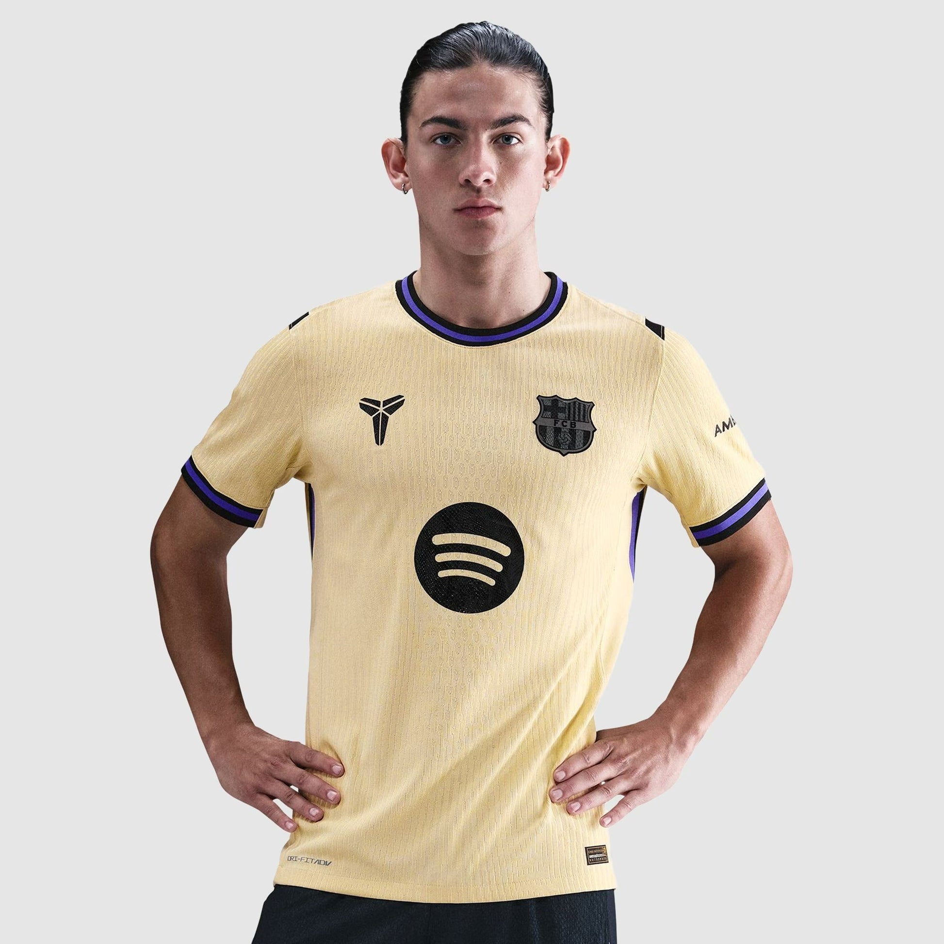 Camisa Nike Barcelona 2025/26 II Jogador - foto 1
