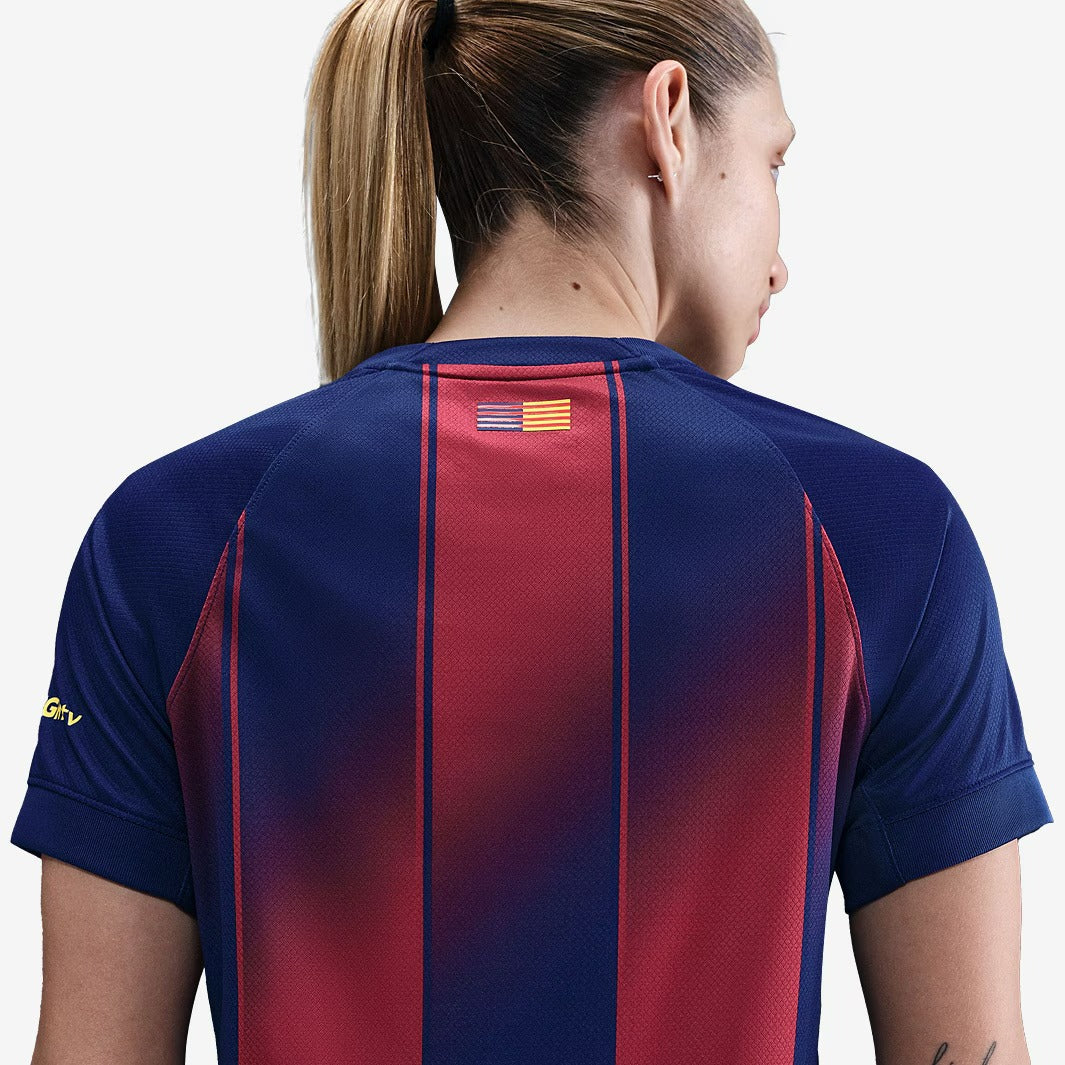 Camisa Feminina Nike Barcelona 2025/26 I Torcedor - foto 5